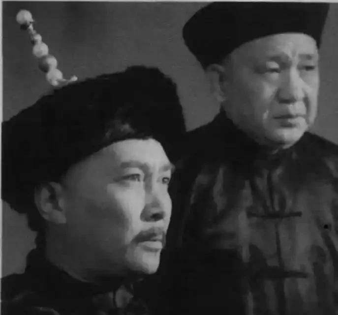大家可能误解了九子夺嫡过程中的老三，以为他是无欲无求、淡泊名利，实际上他的骚操作
