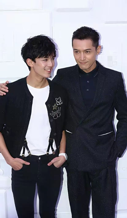 吴磊零塌房背后，竟藏着这样的秘密！
​在娱乐圈这个大染缸里，塌房事件层出不穷，可