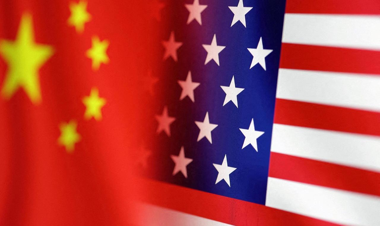 澳大利亚广播公司今天报道：“澳洲著名智库洛伊研究院最新民调显示，56%受访者认为
