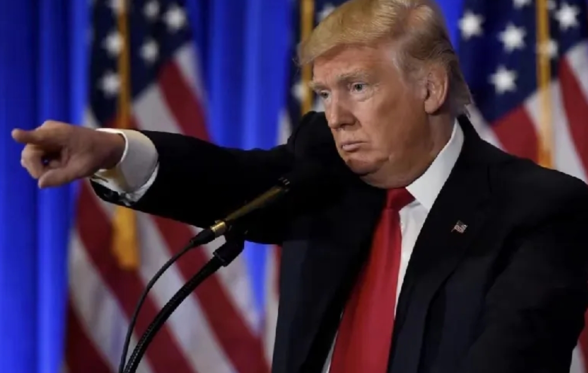 特朗普这一招真是毒辣阴险。
特朗普加征关税把世界搅浑，有一方面已是很清晰，就是打