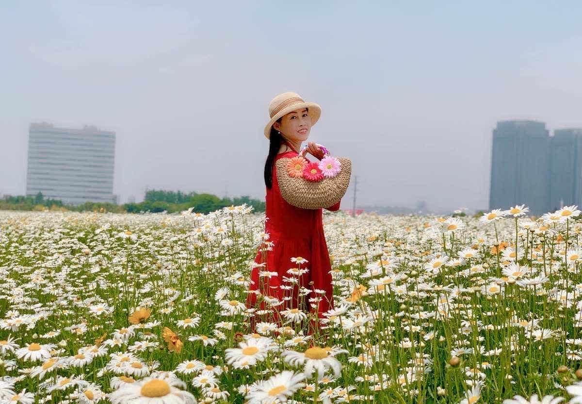 让男人无法抵挡的女人：
愿意让男人享受的女人，男人都是追求欲望的，性生活越是满