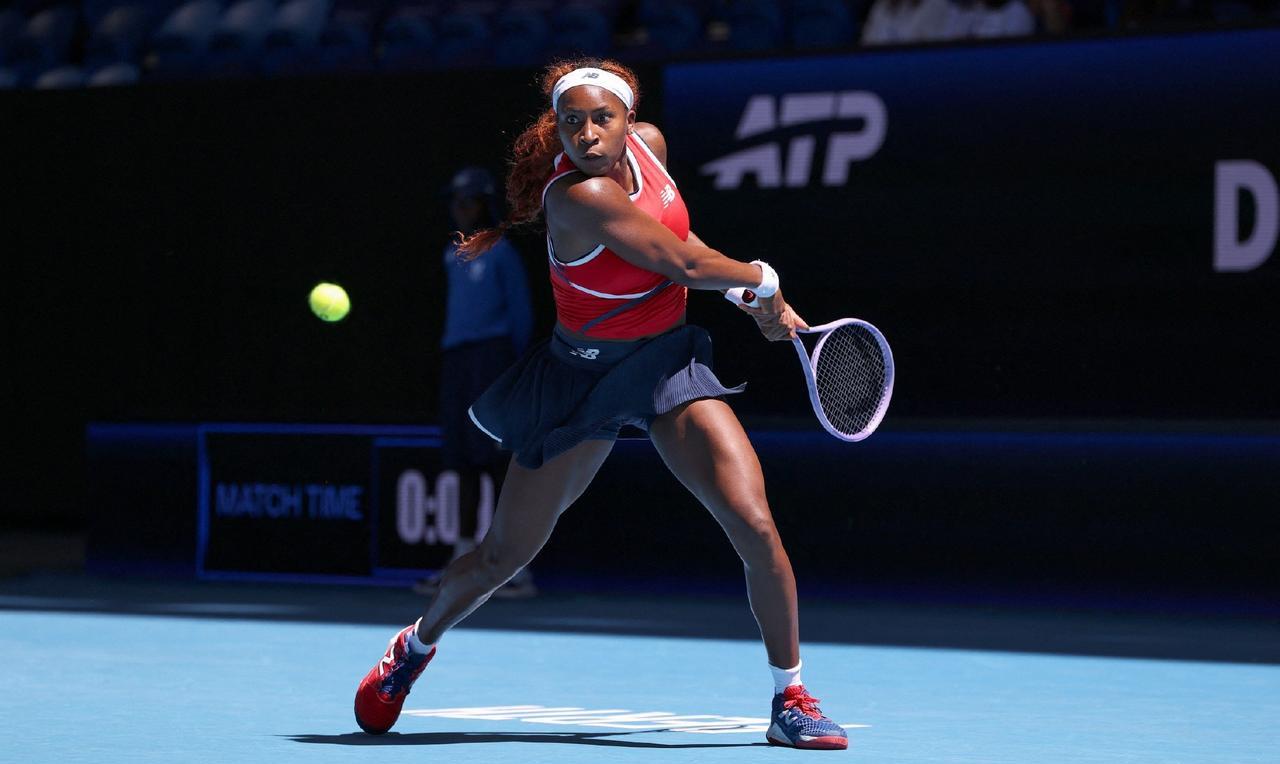 作为美国队去年喜获联合杯冠军的超级功臣，高芙今年联合杯又制造超级冷门！
美国队与