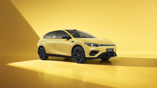 零跑 Lafa5 10.58万起：为 Z 世代打造专属 “人生 Dream Car”