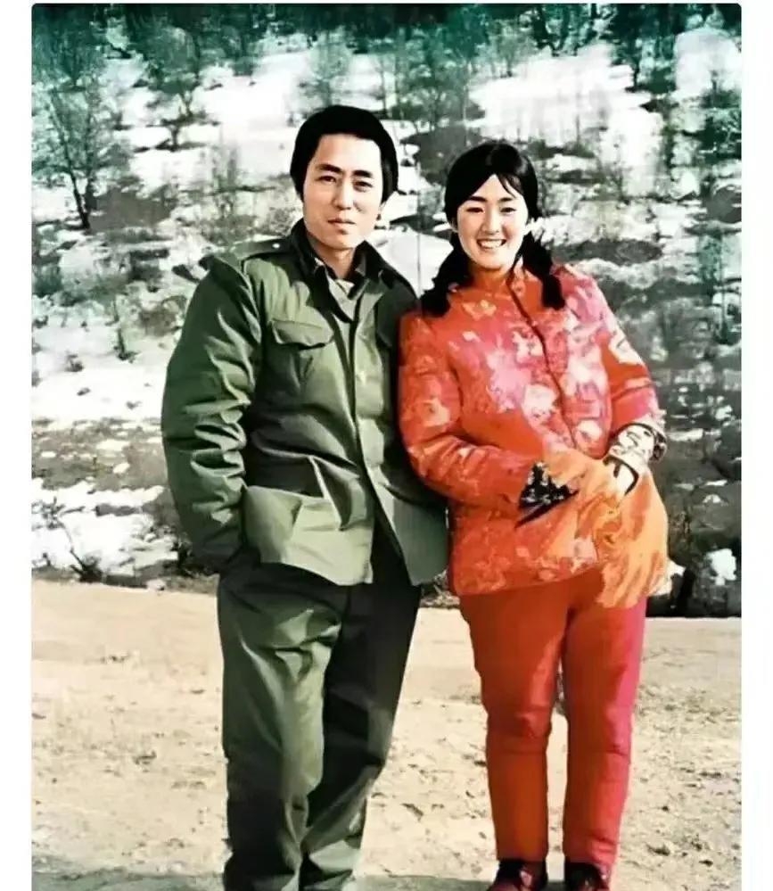 相差15岁的两人，当年也可以说是才子佳人的典范，如今却是老死不相往来，这真是太让