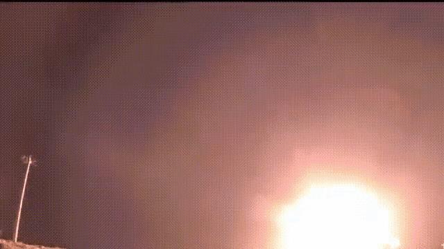 伊朗目前的窘迫感主要是国家被渗透成筛子了，此问题不解，伊朗危矣。
由此我联想到前