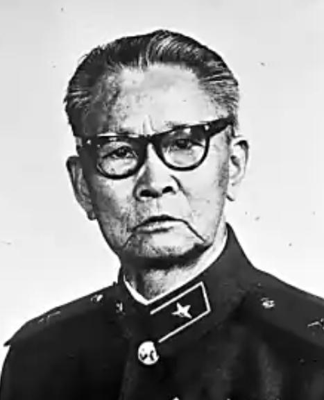 1941年，新四军3师7旅被包围，好不容易跳出包围圈，谁知旅长彭明治却突然下令：