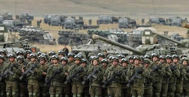 为什么俄罗斯放着几十万的正规军不用，却大量使用雇佣兵？



说白了，俄乌这仗拖