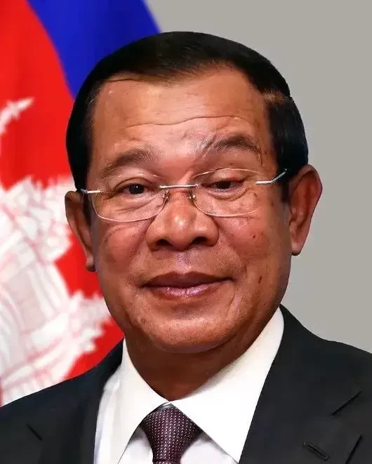 洪森大叔这次玩大了，柬埔寨和泰国要吵架了！











哇塞！一个电话