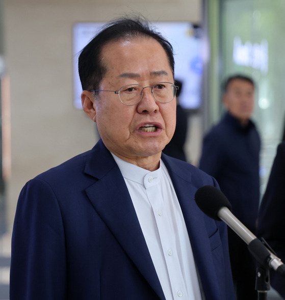 洪准杓：败选就退政坛











我洪准杓这次参选总统，是玩真的！要是