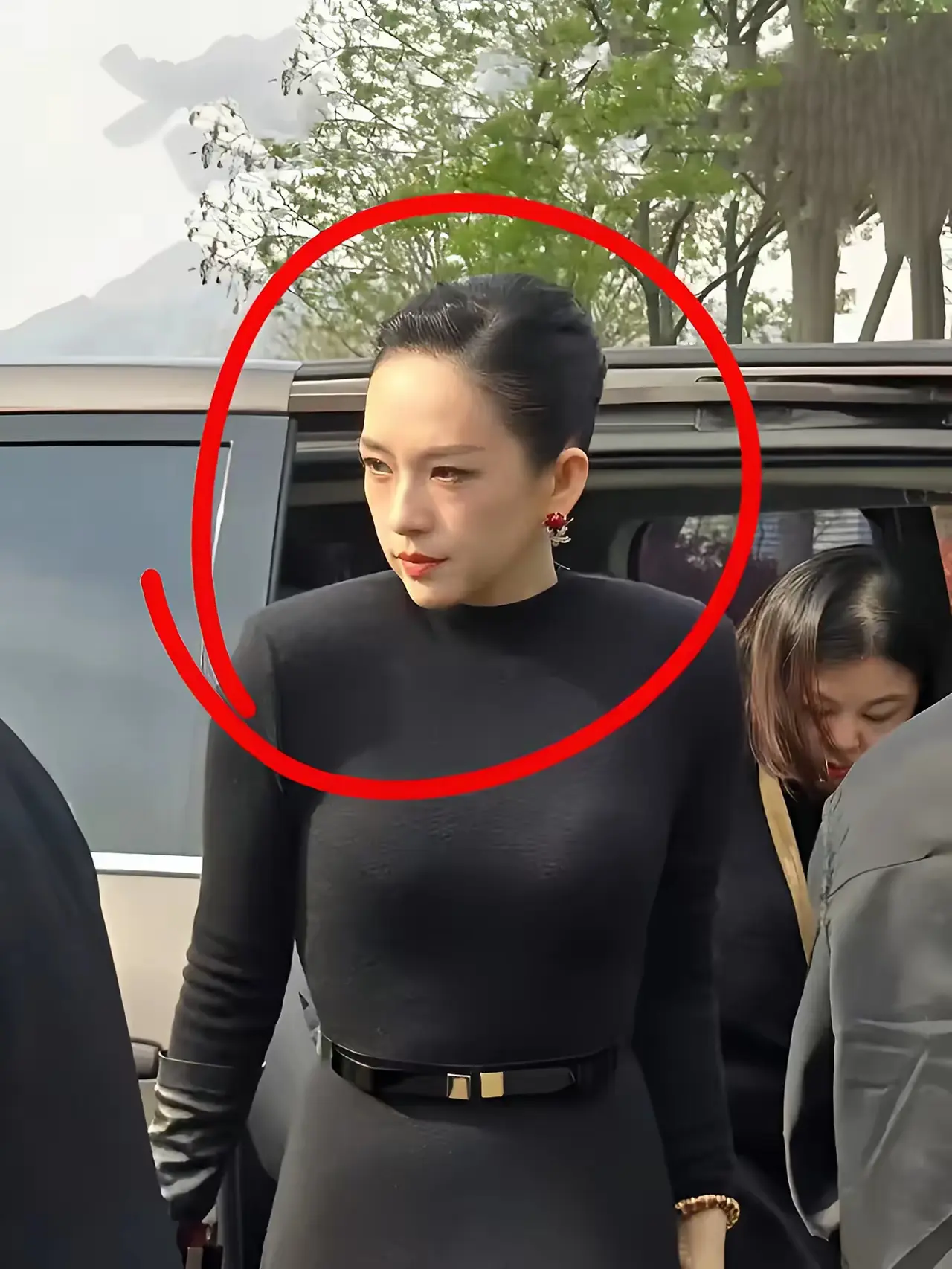 不是…章子怡原相机长这样？？