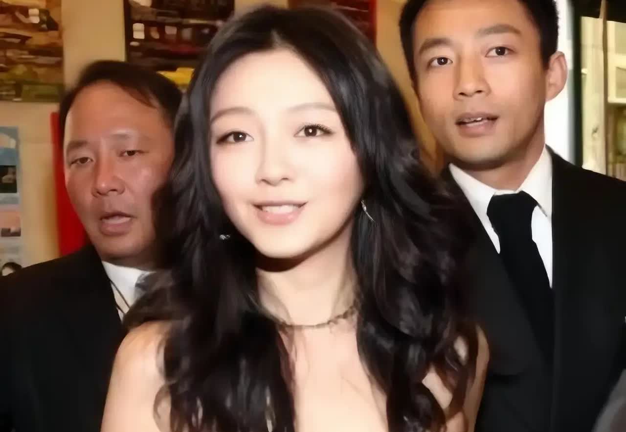 恕我直言！大s就是徐家的顶梁柱！顶梁柱倒了，其他人都不知道该怎么办，因为平时依赖