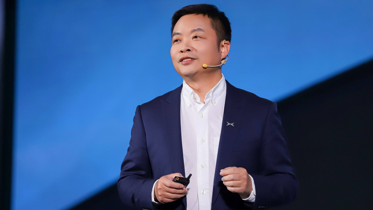 政策引路，管理铺路，2025何小鹏让小鹏逆势突围