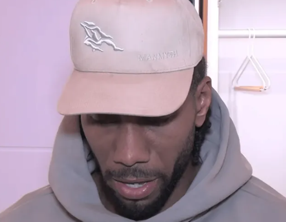 NBA常规赛，快船126-89大胜篮网。
本场比赛，快船球员科怀-伦纳德出战25