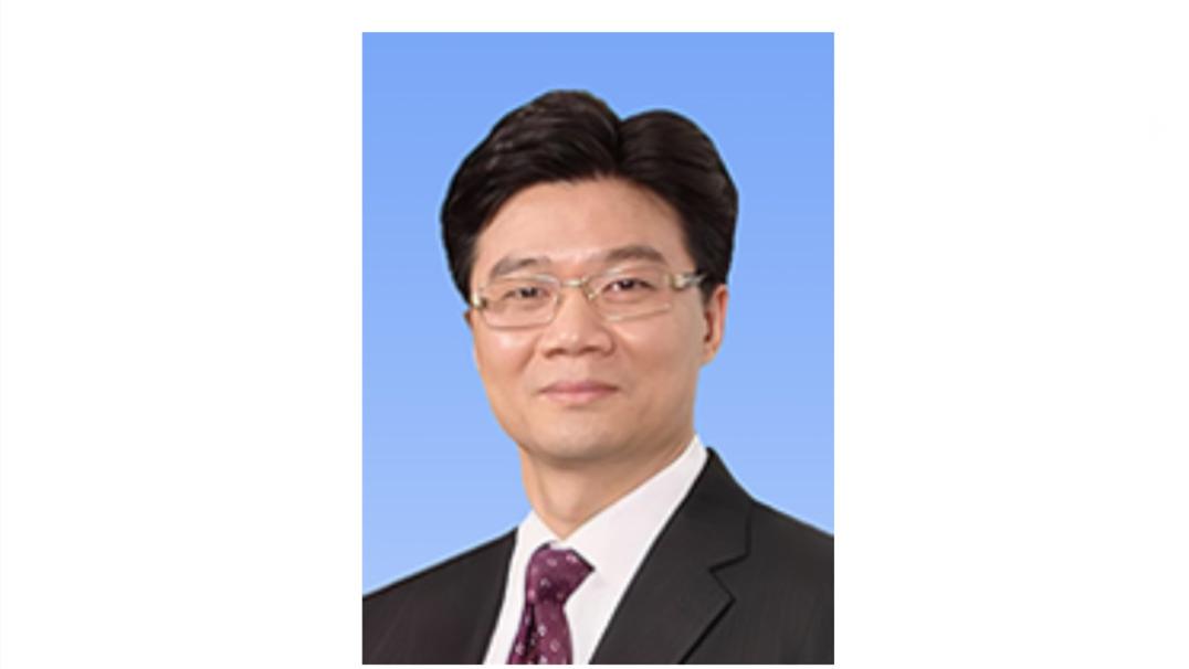 何飚已任国家广播电视总局党组成员、副局长