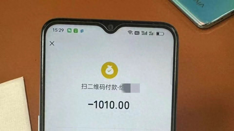 拒还误付车费、辱骂大学生穷游，无素质网约车司机何时休