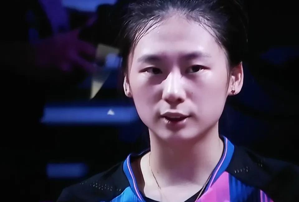 陈熠又是打满局，再上演大逆转，淘汰王曼昱，晋级女单八强。女版梁靖崑，不是吹的。