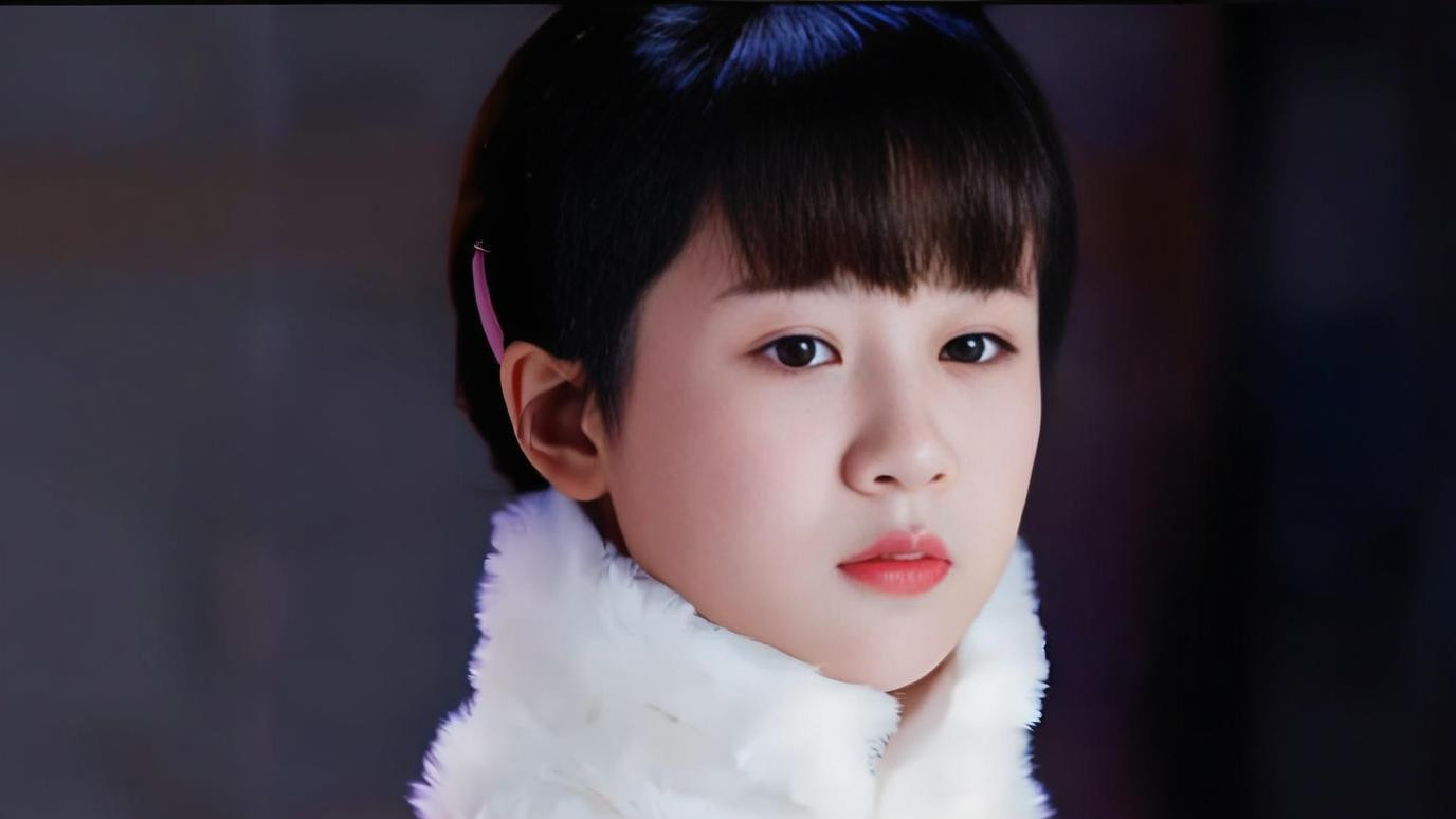 《远去的白马》杨紫出演女版李云龙，22岁演到94岁！网友：90花的榜样