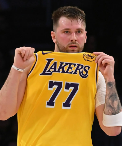 卢卡东契奇好像找到了正确的打开方式了
少运球，少单打，相信队友，把体能留在最关键