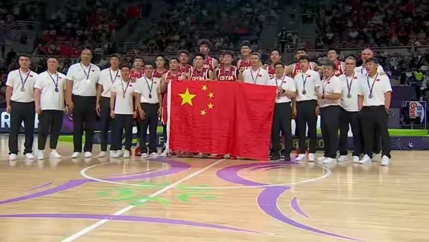 胡明轩打服澳大利亚，离封神只差一步！