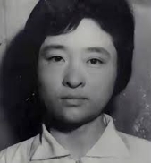1975年，她用4.5万公款包养了7个情夫，然而，整整十年，竟然没有一个人发现，