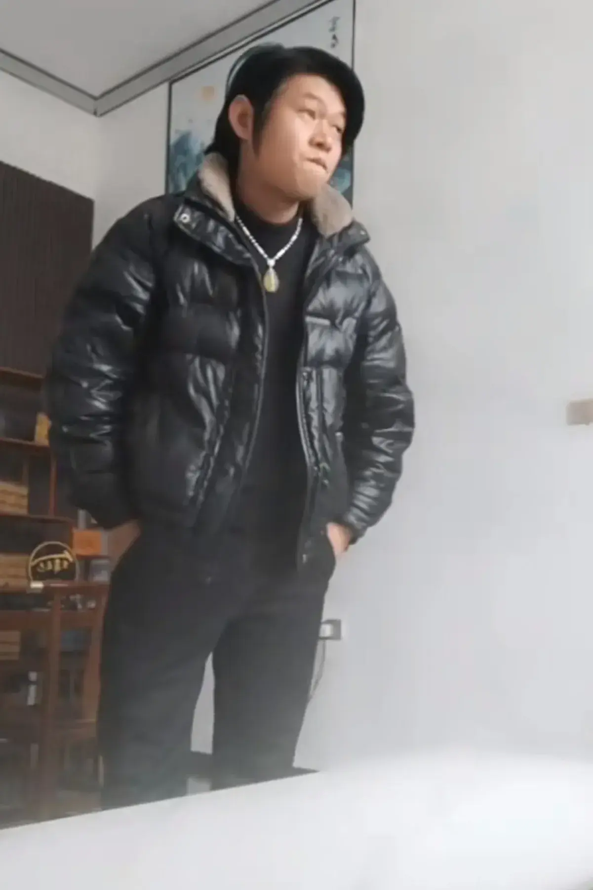 朋友们说我侧脸像谢霆锋，大家觉得像吗？