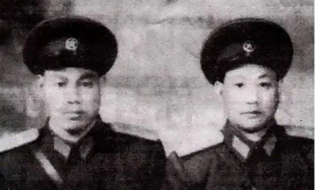 1953年，志愿军庆功会上，团政委向守义和老乡团长聊家世，聊着聊着，政委大吃一惊