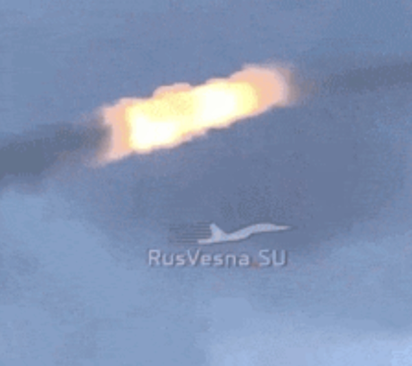 看看俄罗斯防空导弹怎么打击乌军无人机，至少2枚防空导弹打击1架无人机。照这么打，