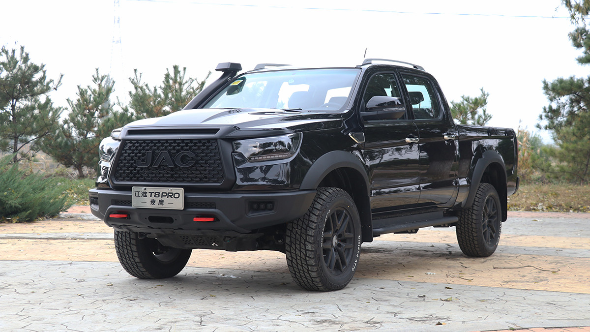 宜商宜家皮卡也能玩转硬派越野，江淮T8 PRO夜鹰版的硬核实力解读