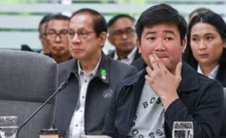 雷蒙德·福图恩是菲律宾前公共工程和公路部布拉干省工程师布赖斯·埃尔南德斯的律师，