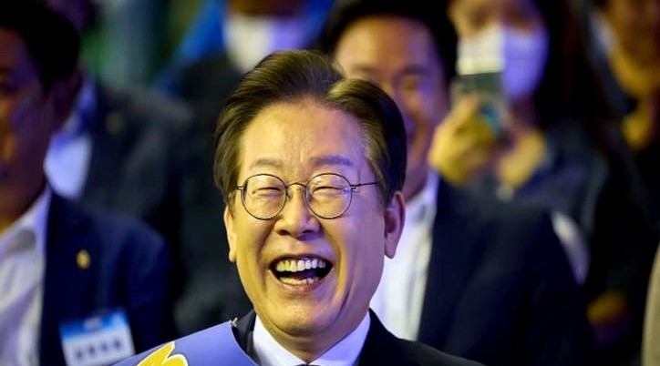 李在明支持率突破五成











不敢相信！李在明的支持率竟然超过50