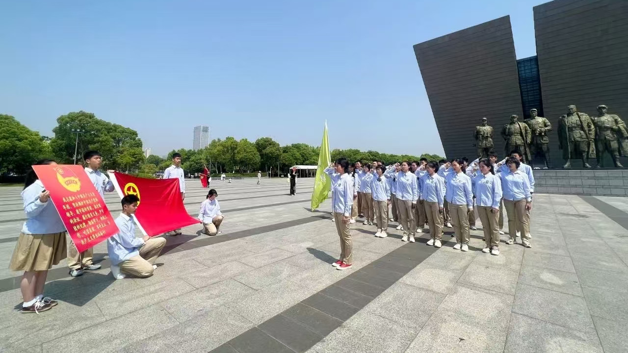 又到五月入团季，如果您家的孩子还没入团，这篇干货满满的攻略请务必收藏