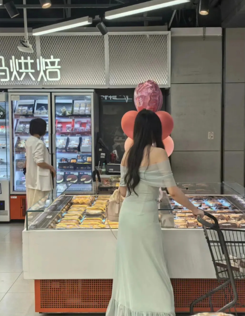 烘焙的食品香气四溢