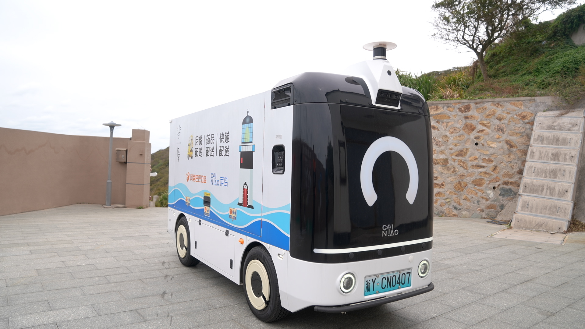 一觉醒来，看到一个关于阿里的新闻，内心挺振奋！

今天在网上冲浪的时候，看到一个