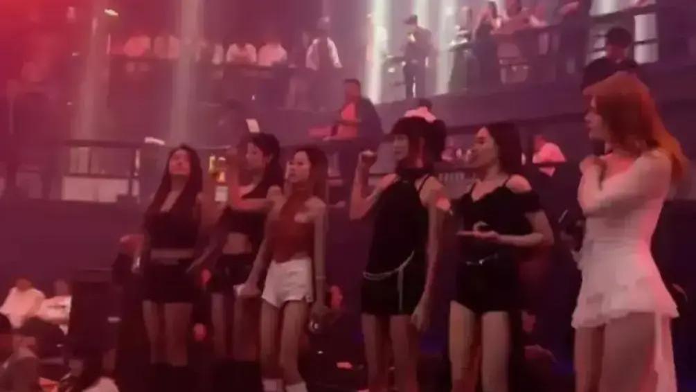 《幻灭倒影》HD中字在线观看_幻灭倒影迅雷下载_幻灭倒影热门电影《幻灭倒影》免费在线观看-电影-星辰影院