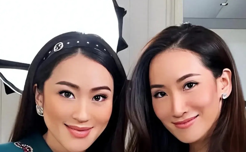 他信应该是做了两手准备，如果佩通坦被正式弹劾，泰国重新竞选总理，他应该会推他分女