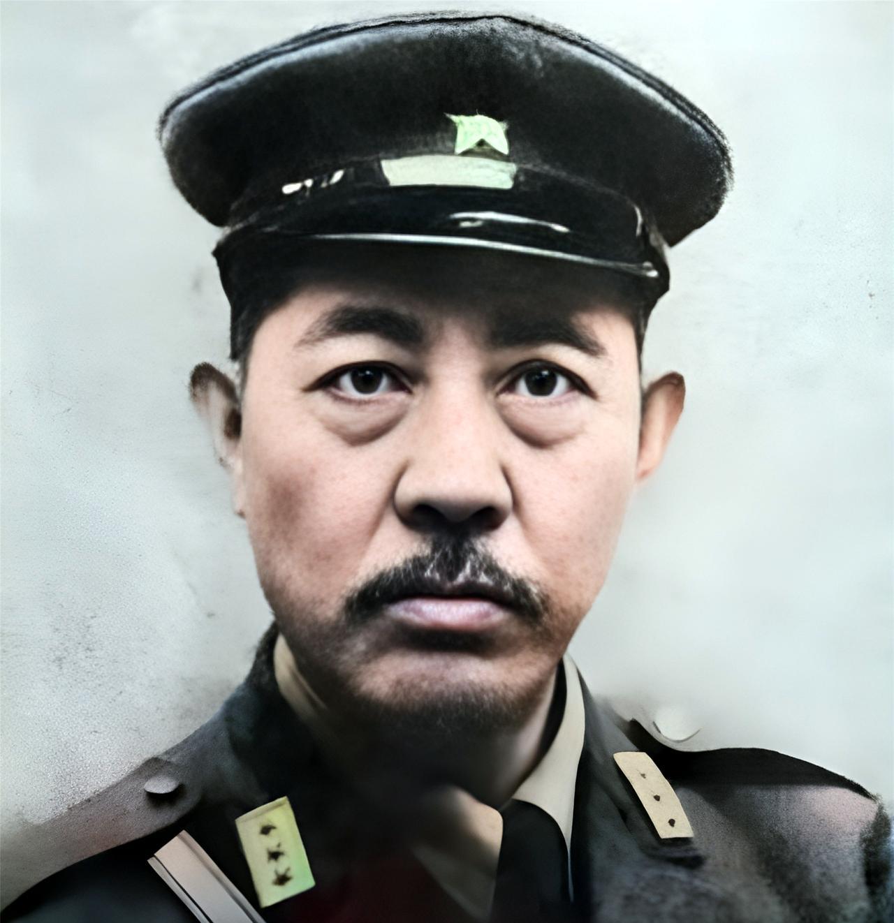 这是大汉奸齐燮元，也曾是华东最大的军阀之一。抗战爆发后，齐燮元选择投靠日军。这也
