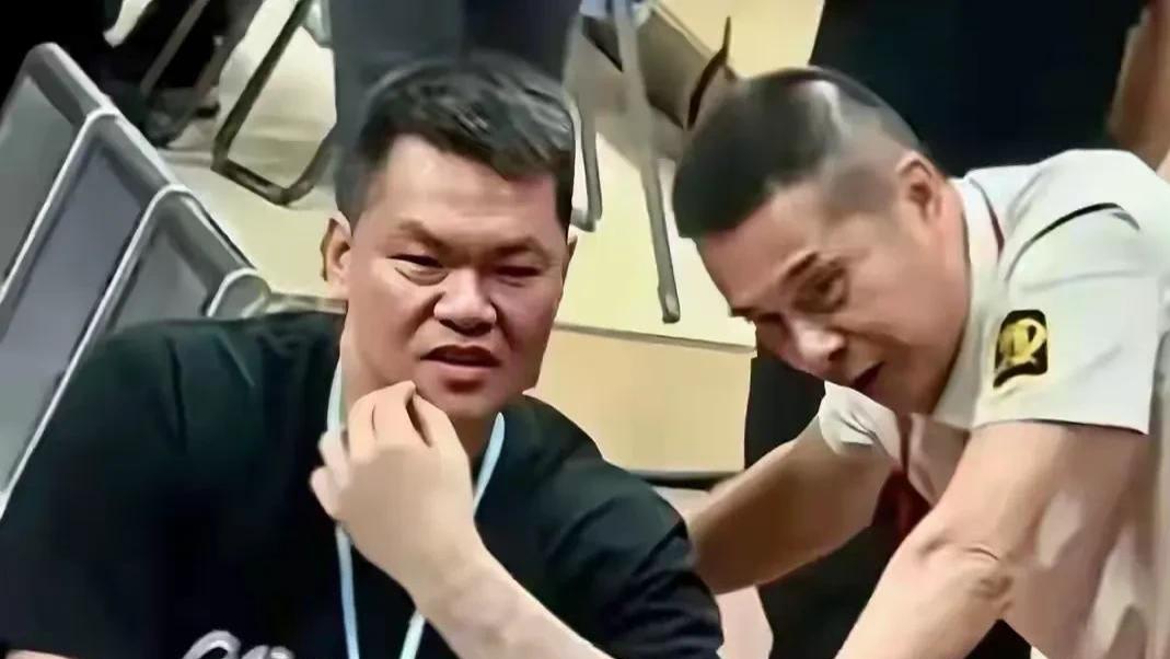 宏远最新消息！朱芳雨透露大外援在路上，全力冲击总冠军