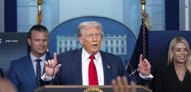 果然不出中方所料，英伟达已成美国死穴，特朗普现在得求着中国买
要我说，哪是什么转