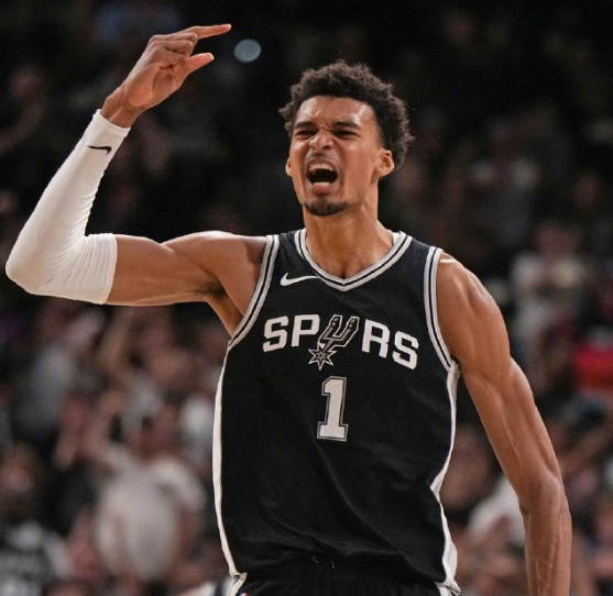 文班亚马进攻能力的上限决定了马刺战力的上限
新赛季的马刺已经初具战斗力，再也不是