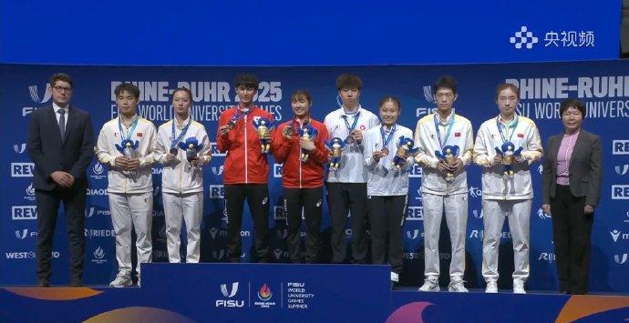 曾蓓勋韩菲儿3-4惜败日本组合，无缘混双冠军。
德国大运会乒乓球混双决赛，冈野俊