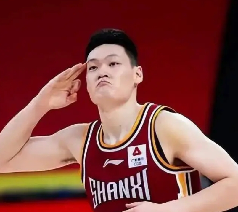 张宁不打男篮亚洲杯也好。

在后天（8月5日）亚洲杯即将开打之际，张宁和徐杰又被