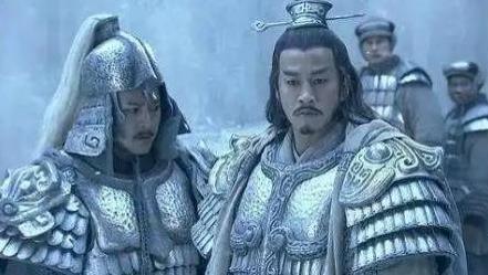 项羽说自己无颜过江实属谎言，史书揭露真相：他发现了一个秘密