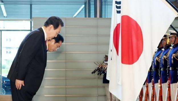 日本的小心思特朗普估计是看懂了，面对高市的引导，他置若罔闻。其实也就让日本的传统