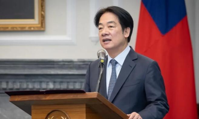 民进党当局第一时间出来回应，非常强硬！在我们解放军兵力多向抵近台岛进行联合演训之