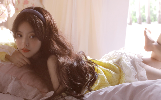 我意外打开妻子的隐藏U盘，里面的场景让我浑身发绿光！