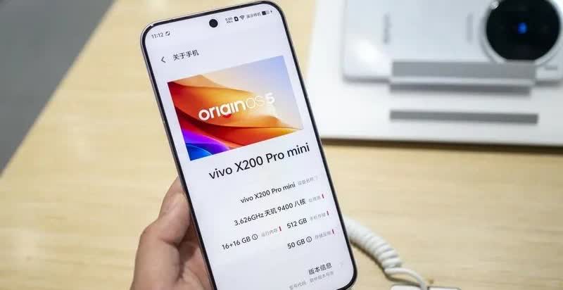 蓝河系统（Blue OS）为什么发布两年之久不应用于手机当中，一直还是用在手表⌚