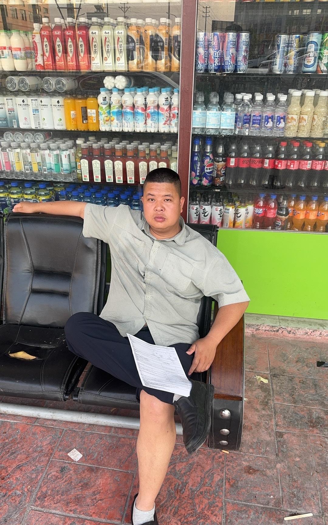 这是哪位明星，有没有认识他的人