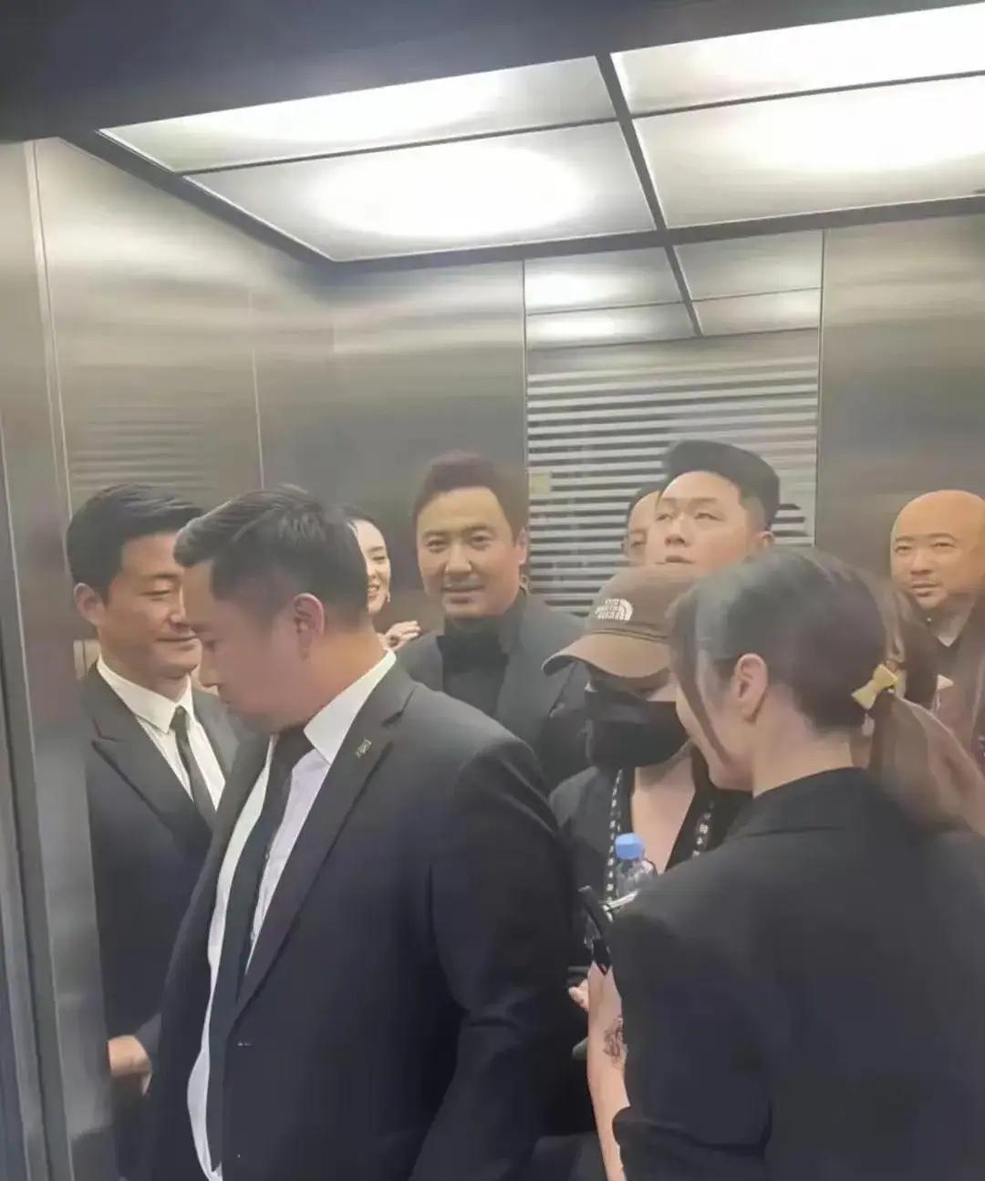 沈腾朝你笑，你会不会开心一天