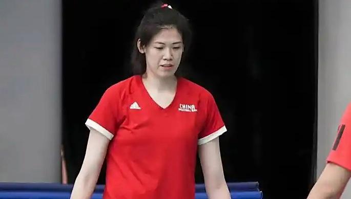 中国各项体育运动：双子星盘点如下[鲜花]
中国女排双子星——李盈莹&龚翔