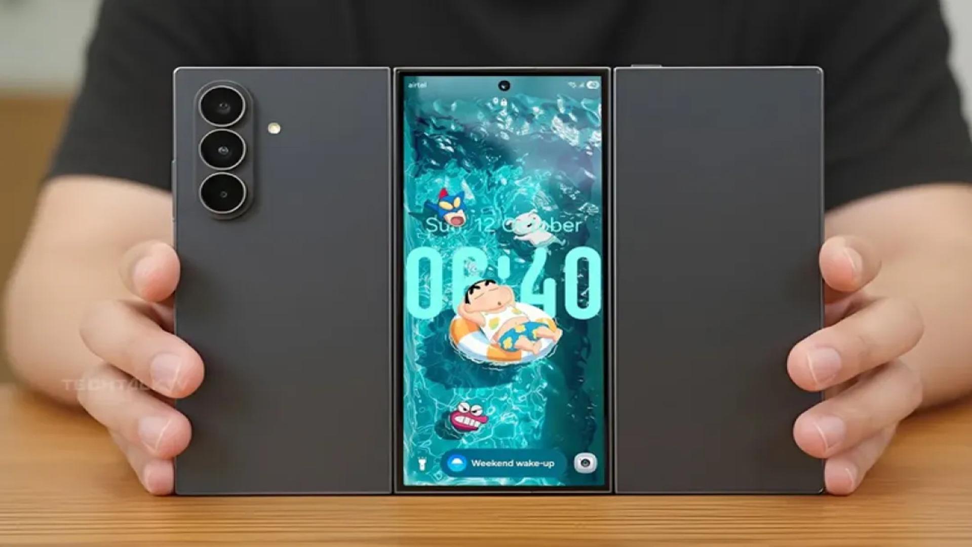 年末手机大战：参数内卷下的“伪创新”与“真焦虑”